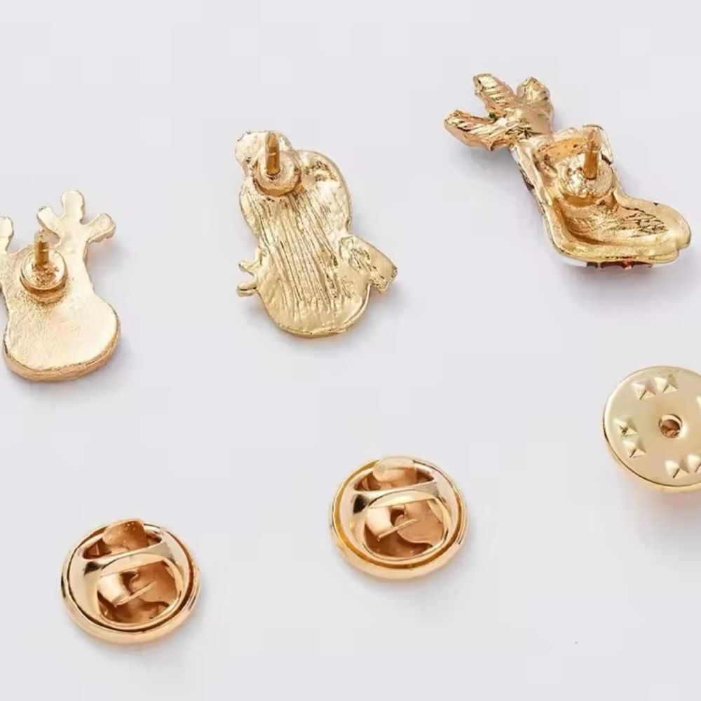 TRIO OF CHRISTMAS PINS - Picture 2 of 3